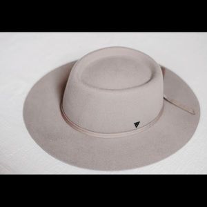 West Von Celeste Telescopic Boater Wool/Felt Hat in Soft Taupe